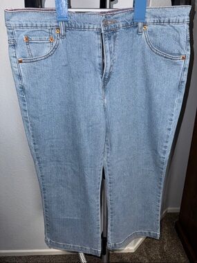Levi's Light Blue Straight Leg Women's Jeans